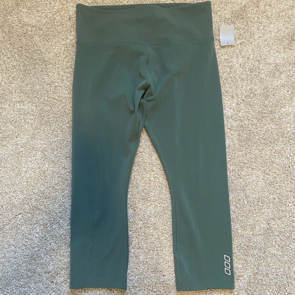 Lorna Jane Green Leggings